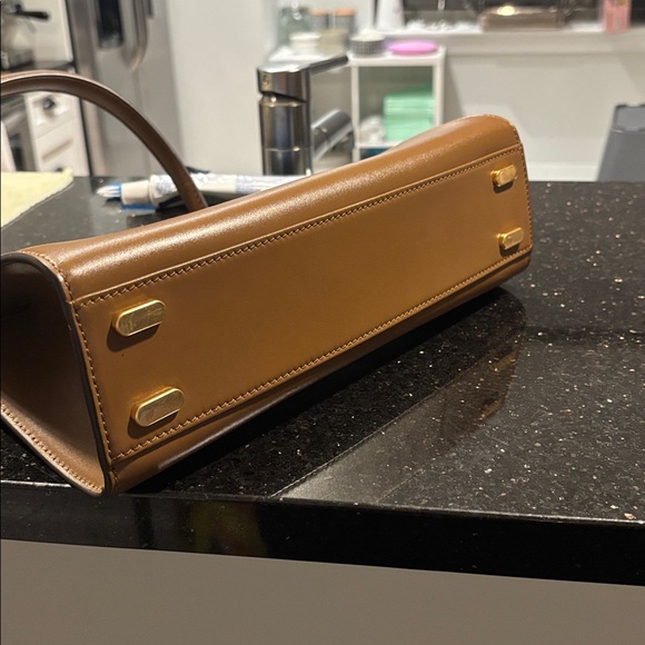 Tory Burch Lee Radziwill Leather Handbag - Picture 9 of 9